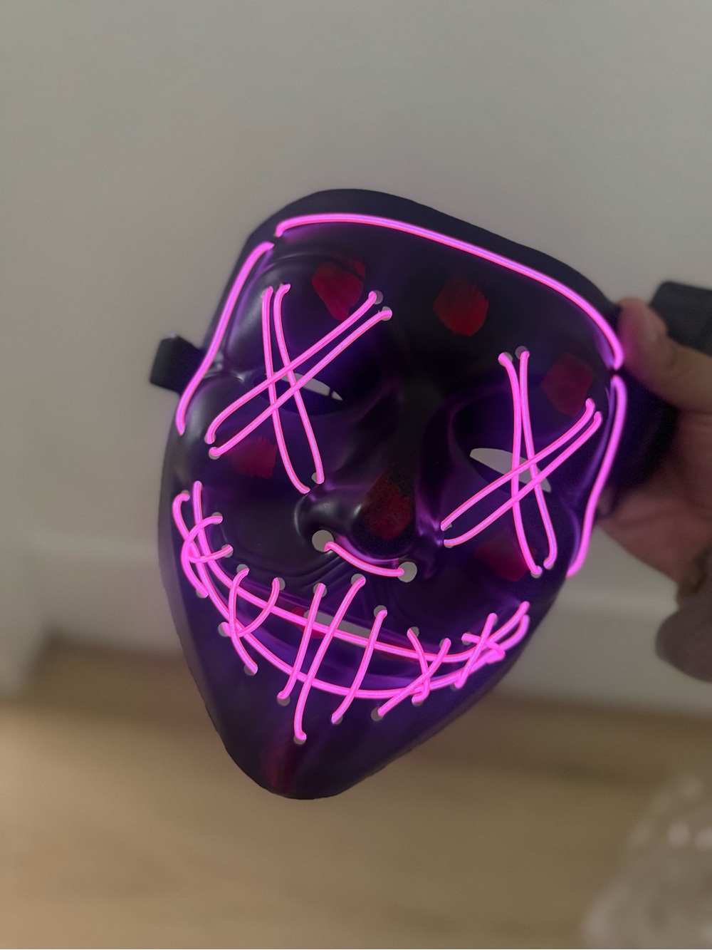 Brand new LED Mask in Neon Pink